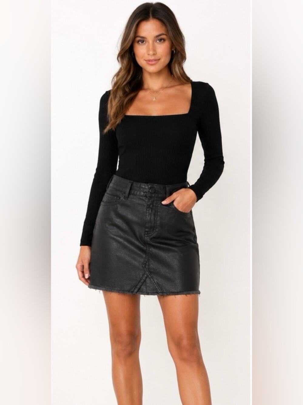 PAIGE Aideen Black Coated Denim Mini Skirt Raw Hem Size 26 Leather Look
